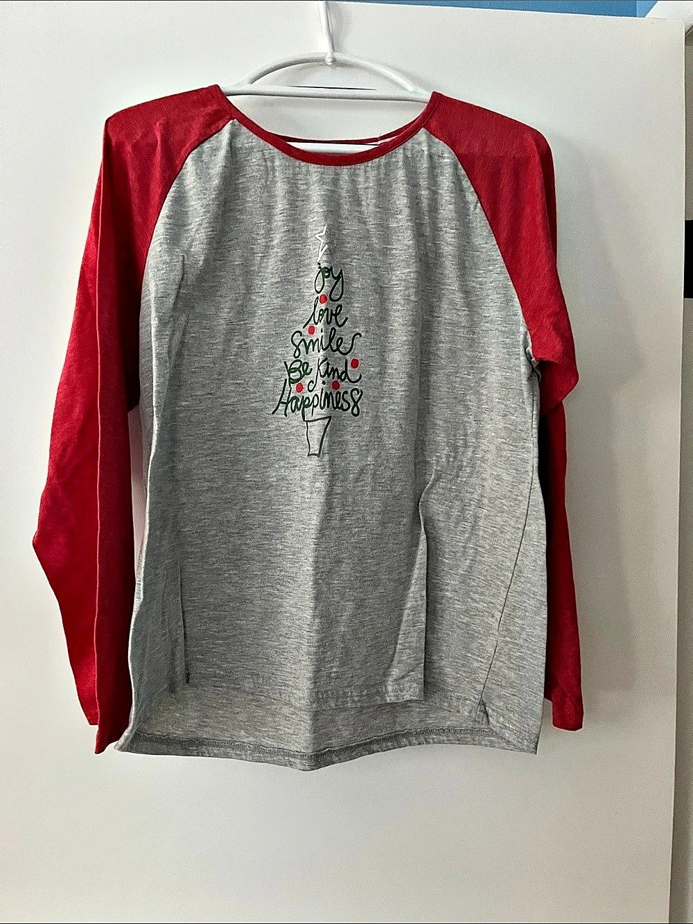 Raglan Long Sleeve Gray & Red Size XL